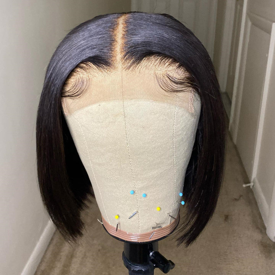 Straight 4x4 Bob Wig Middle Parted 5x5 Lace Closure Wig Beginner Friendly